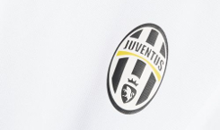 juventus-cl-trainingsshirt-2016-2017-4.jpg