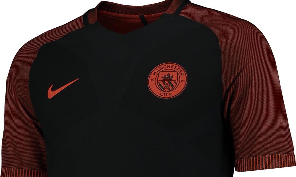 manchester-city-cl-shirt-2016-2017.png