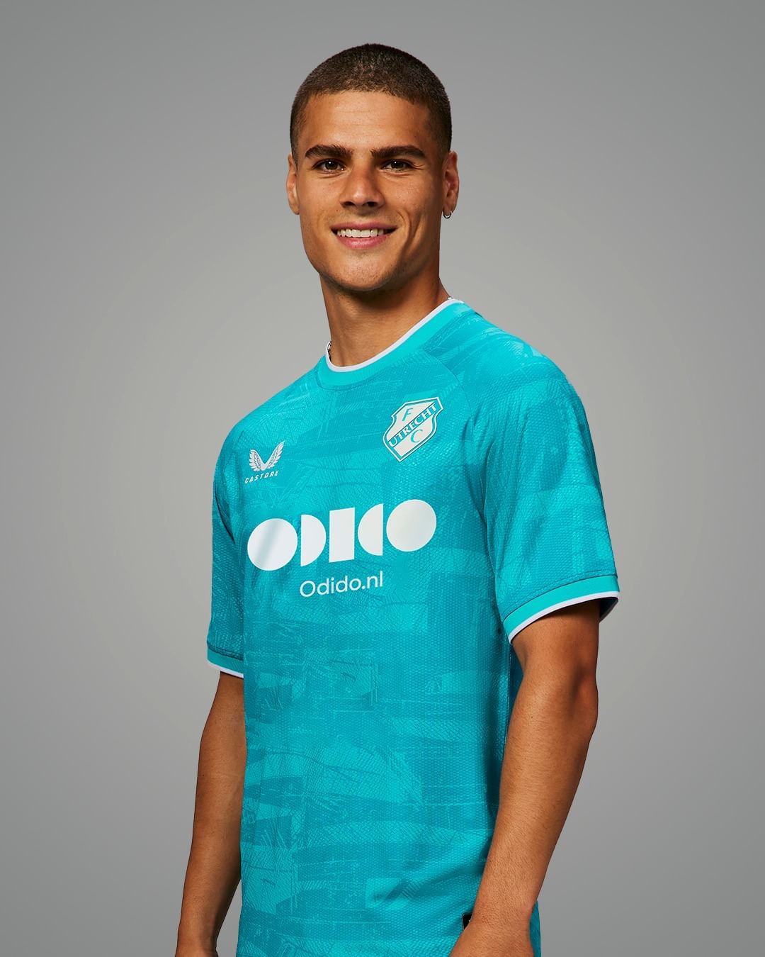 FC Utrecht voetbalshirts 2023-2024