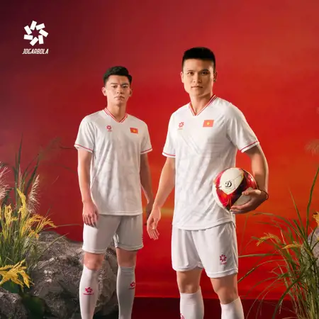 Vietnam voetbalshirts 2024-2025
