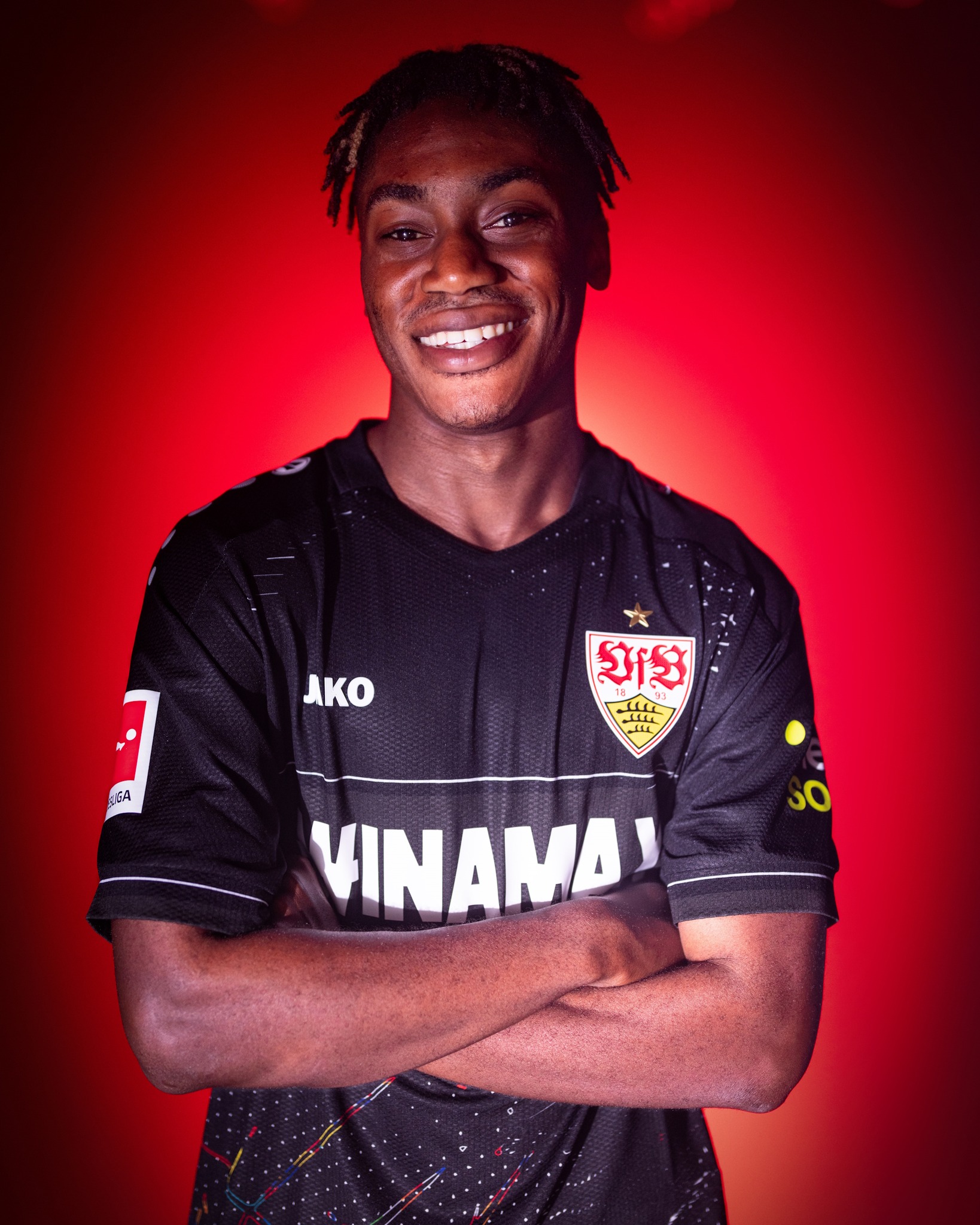 Dit zijn de VfB Stuttgart voetbalshirts 2024-2025