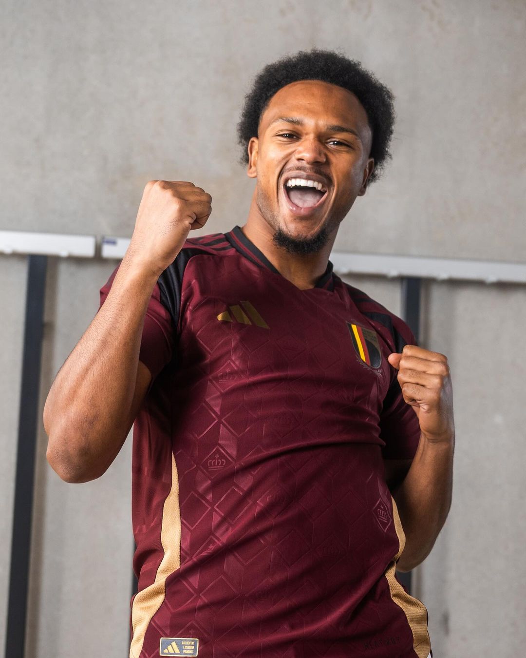 België EK 2024 thuisshirt ode aan jubileum voetbalbond!