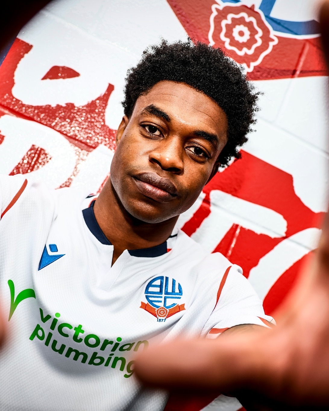 Dit zin de Bolton Wanderers voetbalshirts 2025-2026