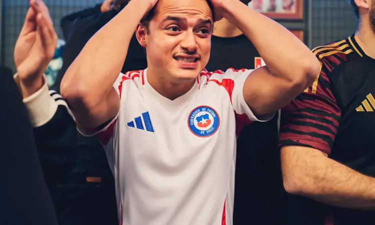Dit zijn de Chili voetbalshirts 2024-2025