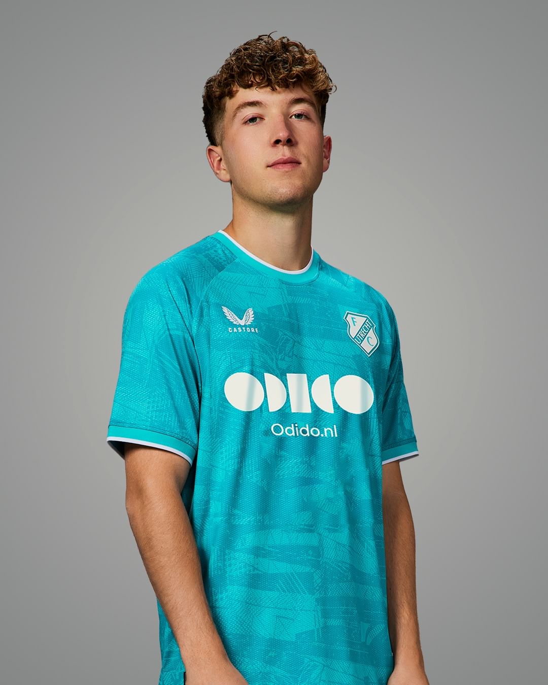 FC Utrecht voetbalshirts 2023-2024