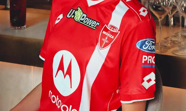 Dit zijn de AC Monza voetbalshirts 2024-2025