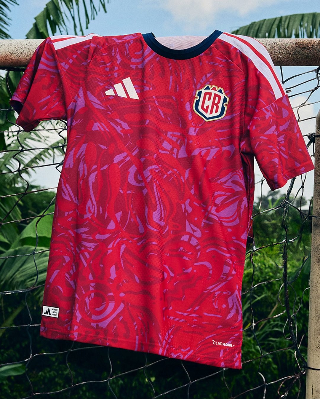 Costa Rica WK 2026 thuisshirt viert PURA VIDA!