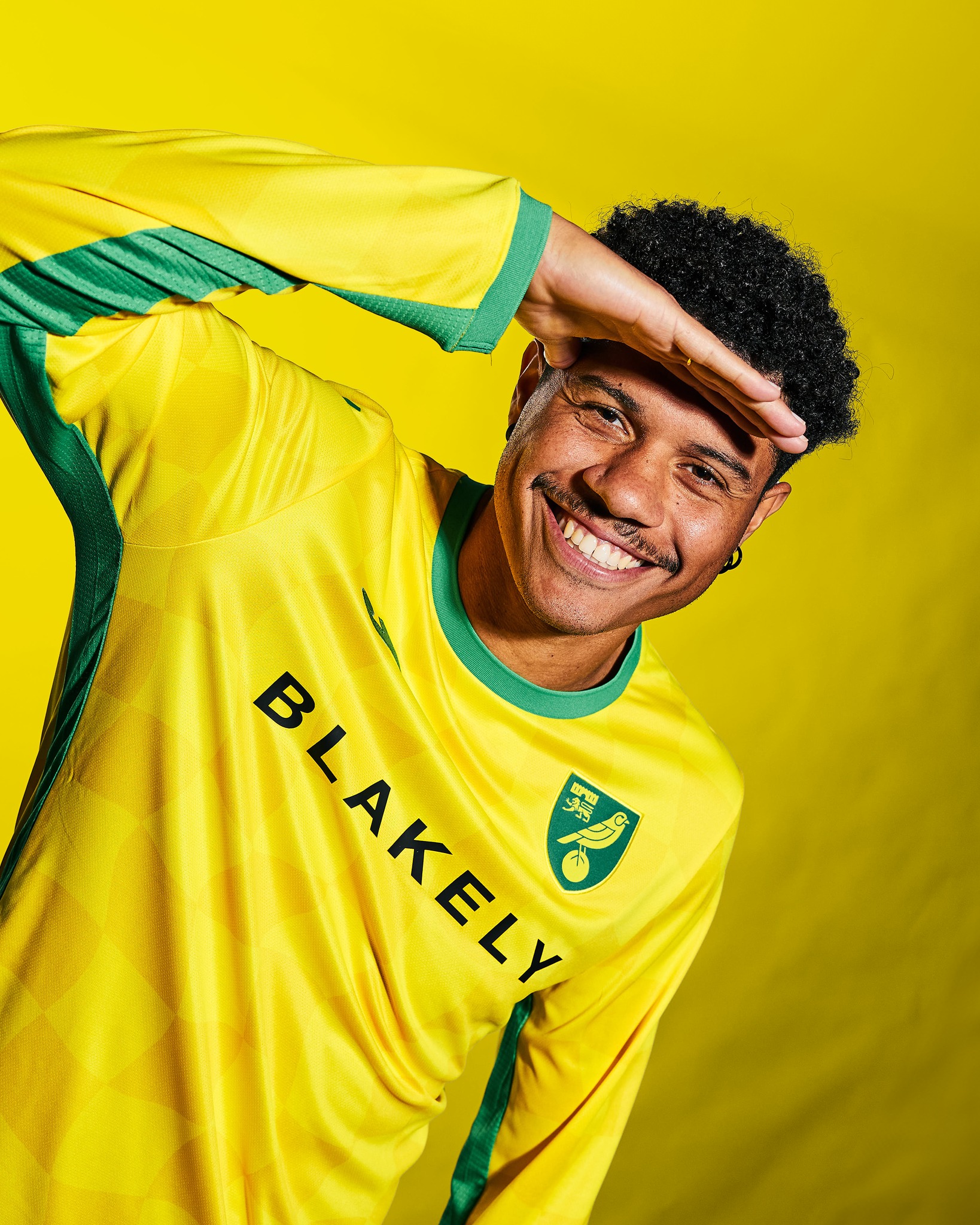 Dit zijn de Norwich City voetbalshirts 2024-2025