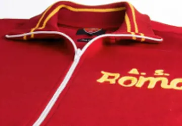 copa-football-as-roma-retro-jacket-1974-1975-4.jpeg