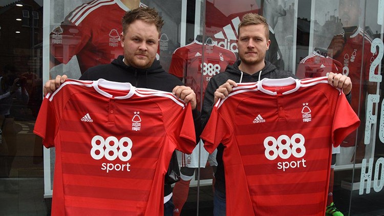 Nottingham -forest -thuis -shirt -2016-2017