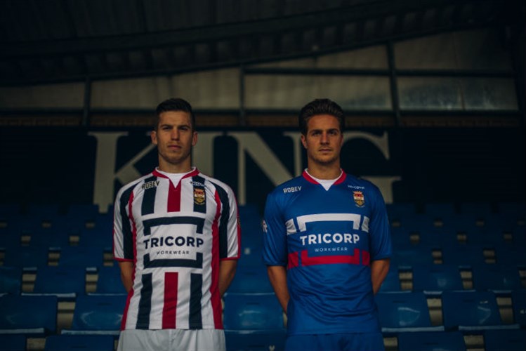 Willem II Voetbalshirts 2016-2017