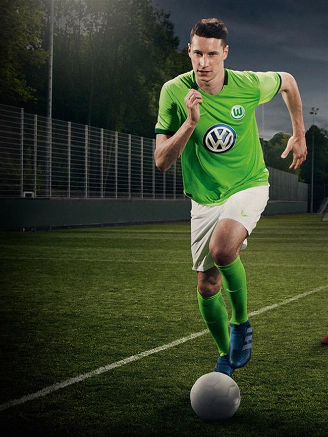 VFL-wolfsburg -thuis -shirt -2016-2017