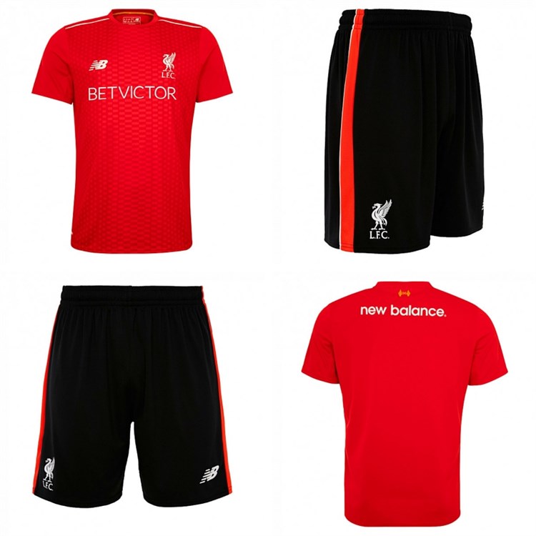 Liverpool -warming -up -tenue -2016-2017