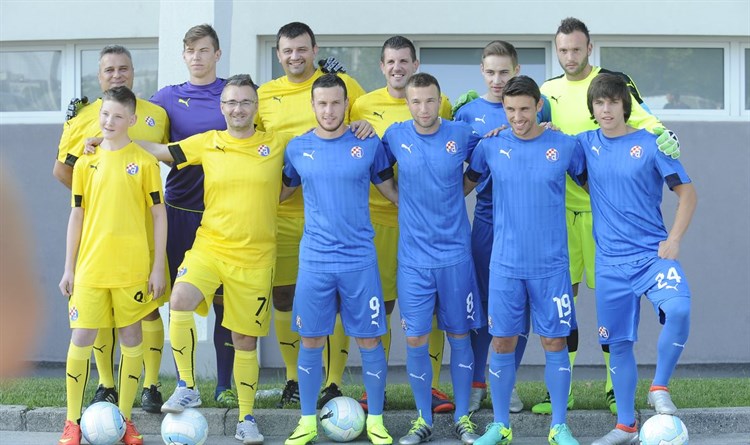 Dinamo -zagreb -voetbalshirts -2015-2017