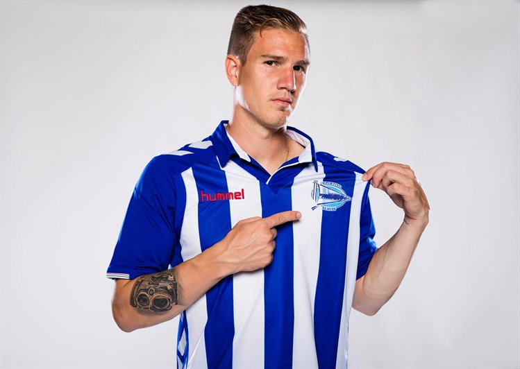 Deportivo -alaves -thuisshirt -2016-2017