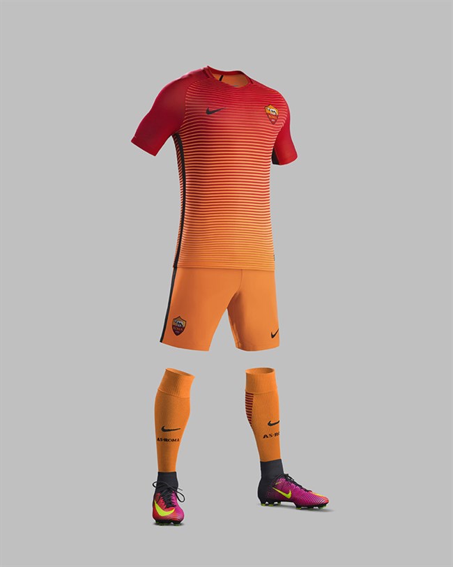 As -roma -3e -tenue -2016-2017