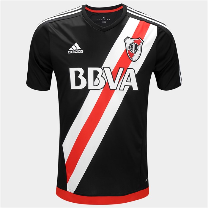 River -plate -4-e -shirt -2016-2017