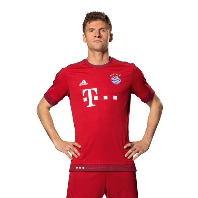 Geld rubber Sinewi Afvoer Bayern München thuisshirt 2015-2016 - Voetbalshirts.com