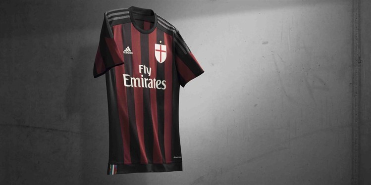 AC Milan Thuisshirt 2015-2016 (1)