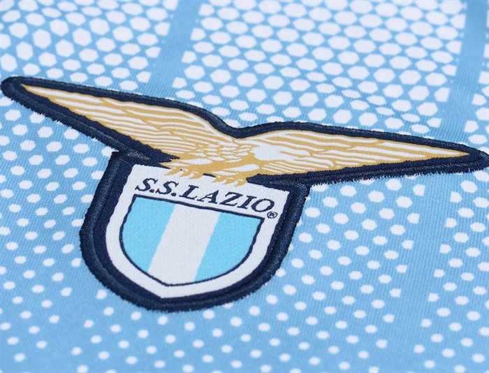 Lazio -Roma -thuisshirt -2015-2016-detail -2