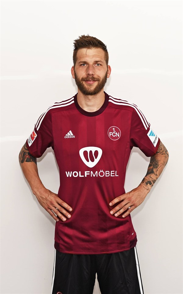 FC-Nurnberg -thuisshirt -2015-2016