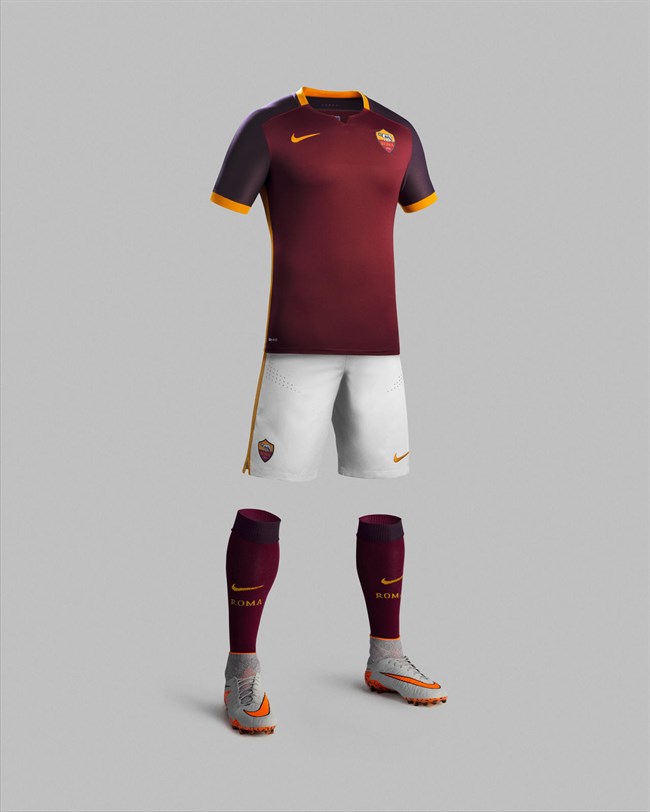 AS-Roma -tenue -2015-2016