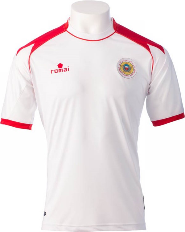 Bahrain -thuisshirt -2015-2017-a