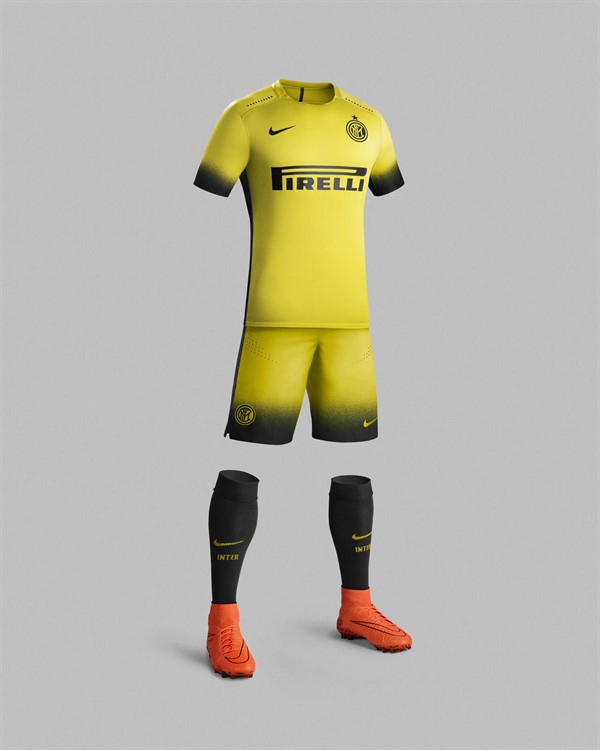 Inter -milan -3e -tenue -2015-2016