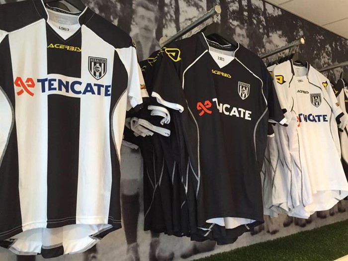 Heracles -Almelo -voetbalshirts -2015-2016