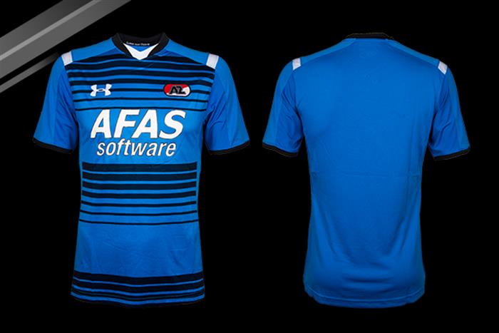 Az -uitshirt -2015-2016-b