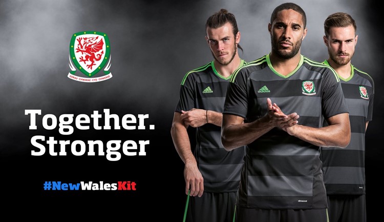 Wales -uitshirt -2016-2017