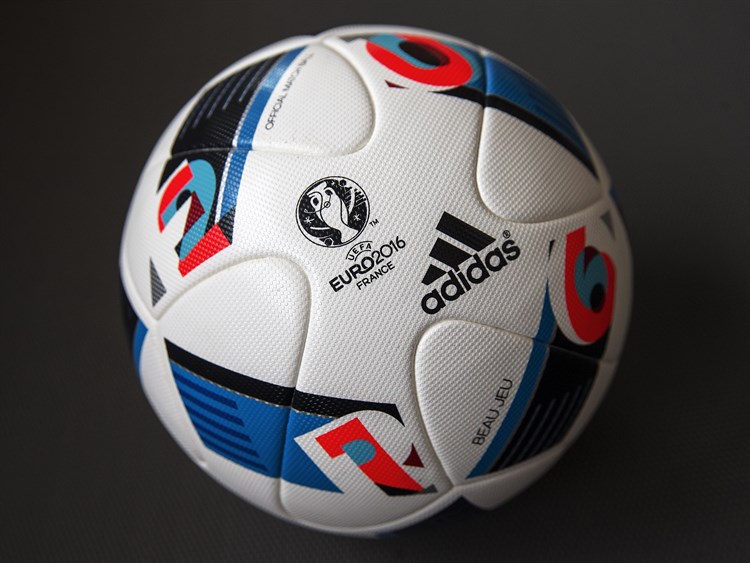 Beau -Jeu -Euro -2016-voetbal -Adidas