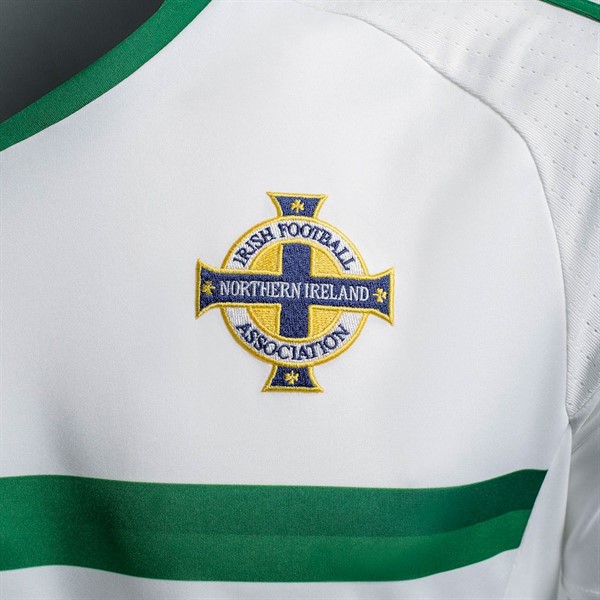 Noord -Ierland -voetbalshirt -uit -2016-2017