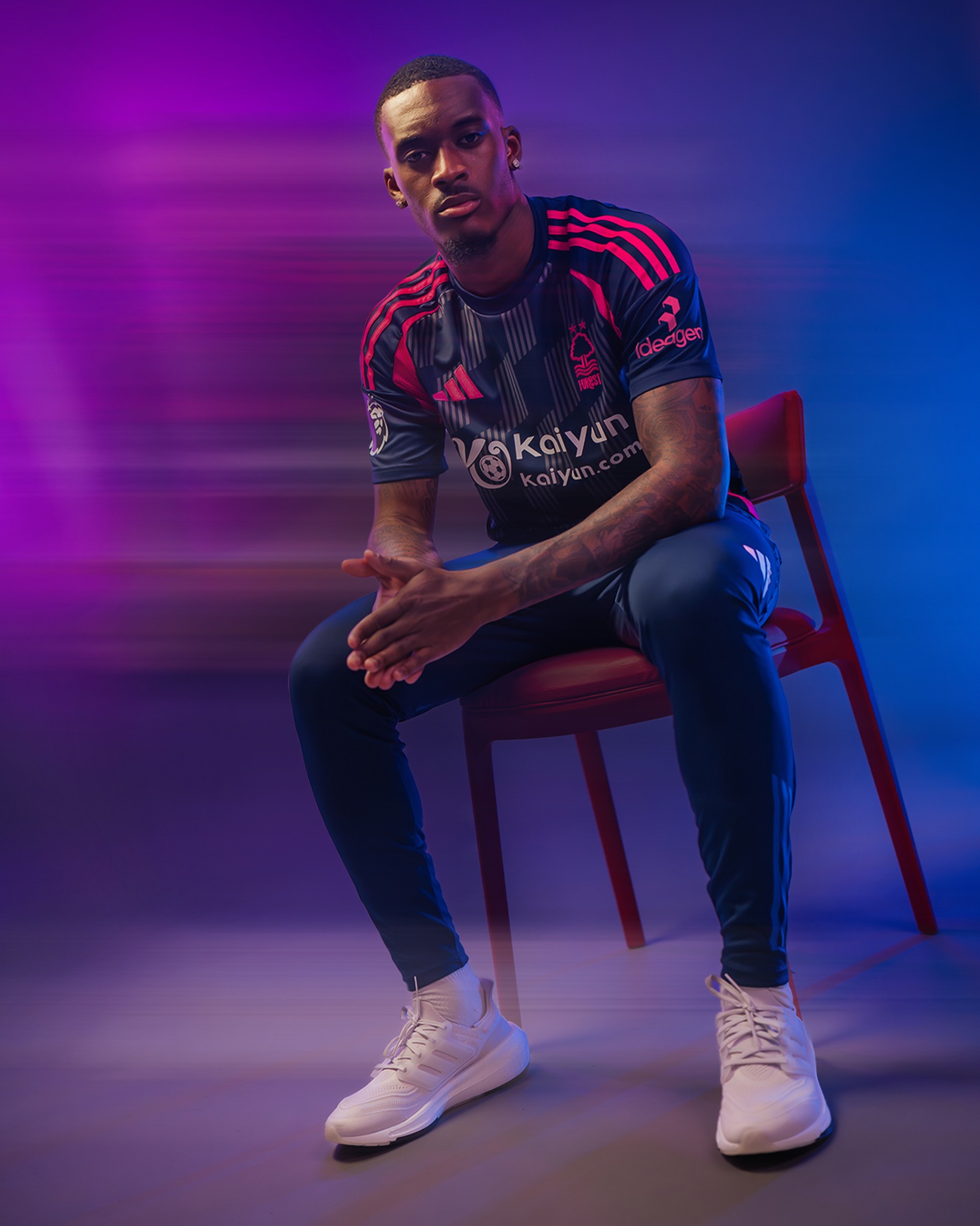 Nottingham Forest voetbalshirts 2024-2025: Een herinnering aan twee Europa cups