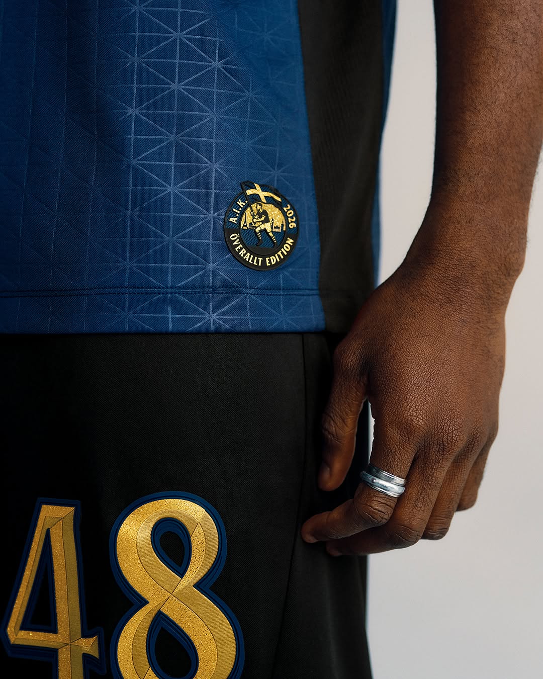 AIK Fotboll beker voetbalshirt geïnspireerd door oprichting