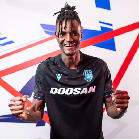 Dit zijn de Viktoria Plzen voetbalshirts 2024-2025