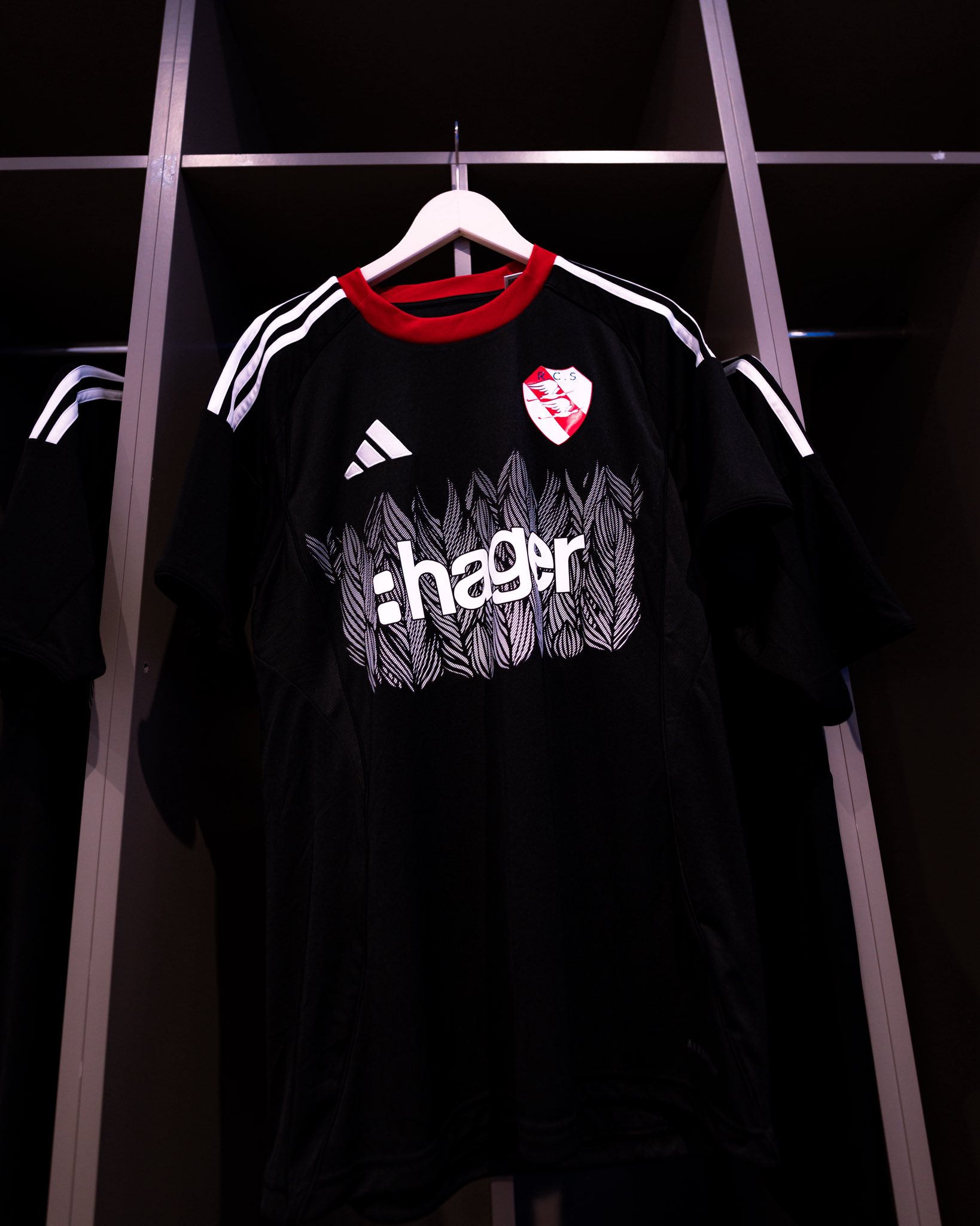 RC Strasbourg voetbalshirts 2025-2026 ode aan kathedraal, retro shirt en ooievaar!