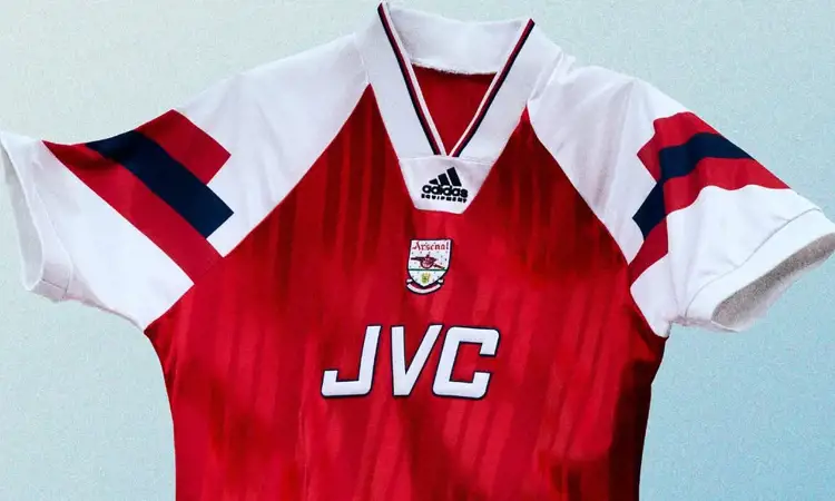 adidas lanceert remake Arsenal voetbalshirt 1992-1994