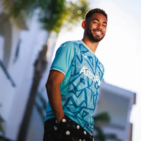 Wolverhampton Wanderers voetbalshirts 2023-2024