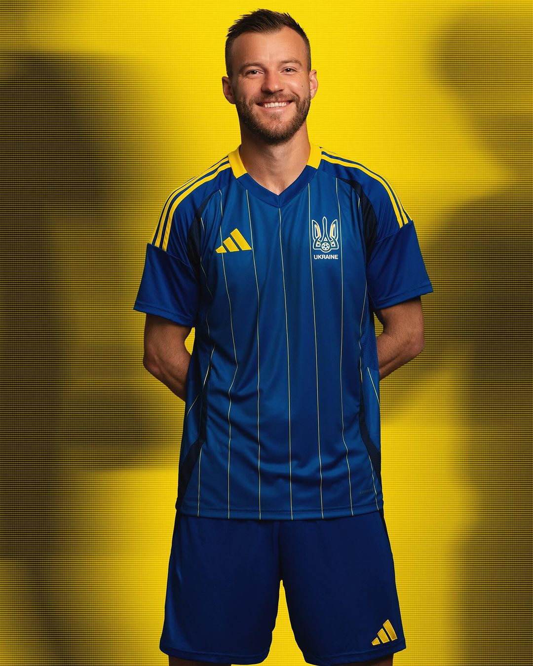 Dit zijn de Oekraïne voetbalshirts 2024-2025 van adidas
