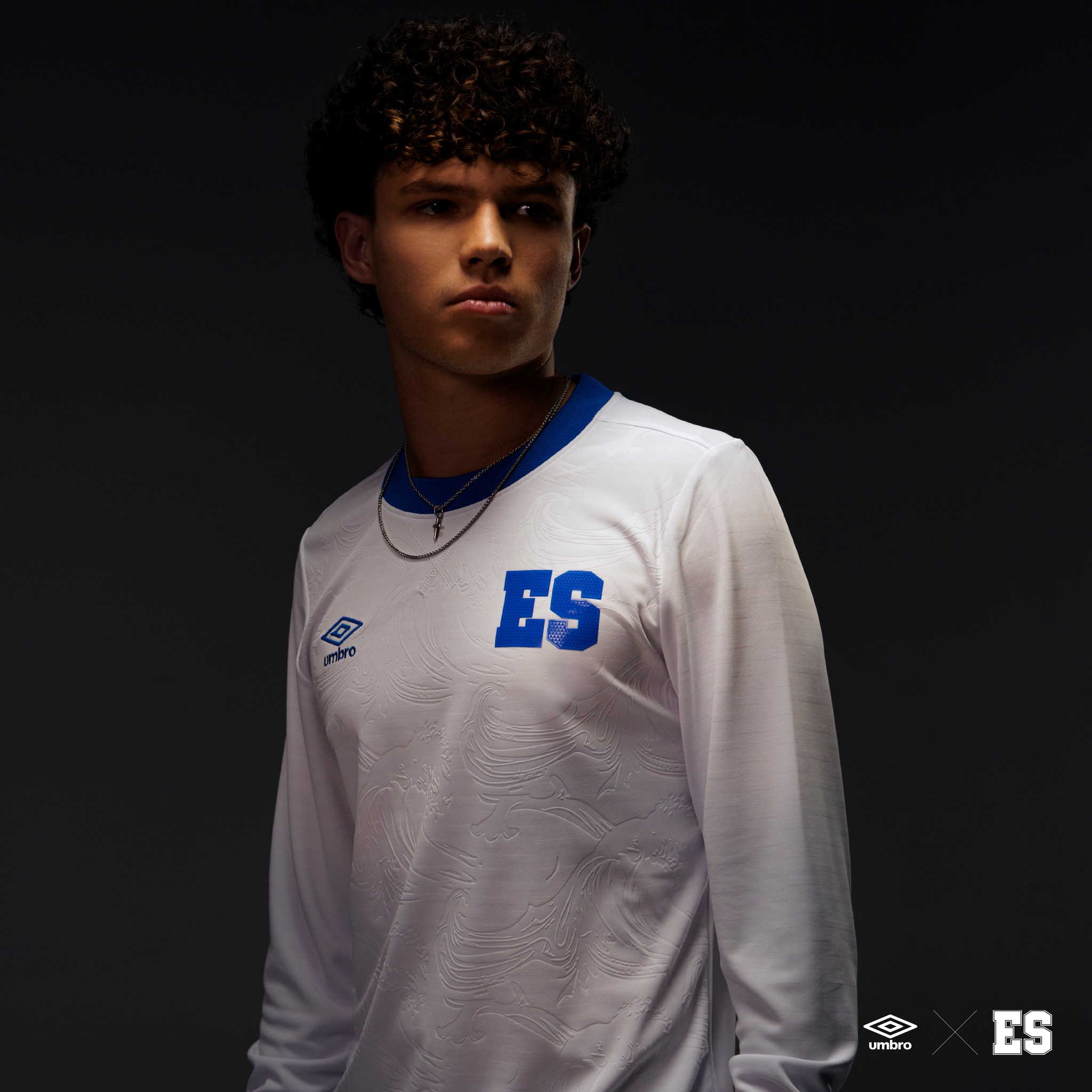 Dit zijn de El Salvador voetbalshirts 2025-2026