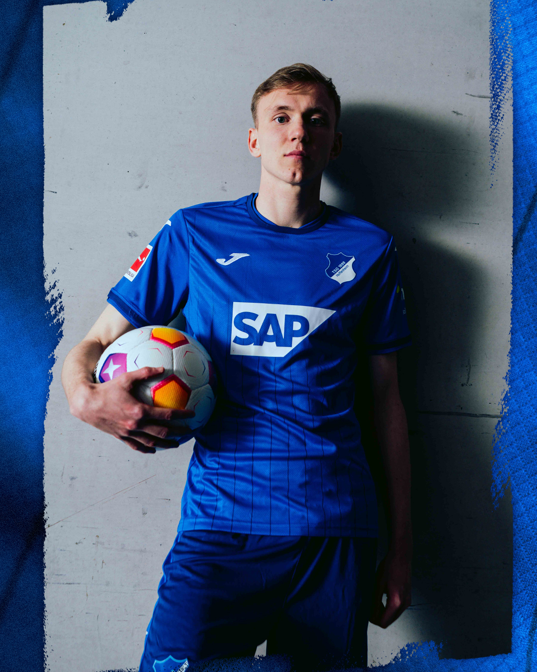 Dit zijn de TSG Hoffenheim voetbalshirts 2024-2025