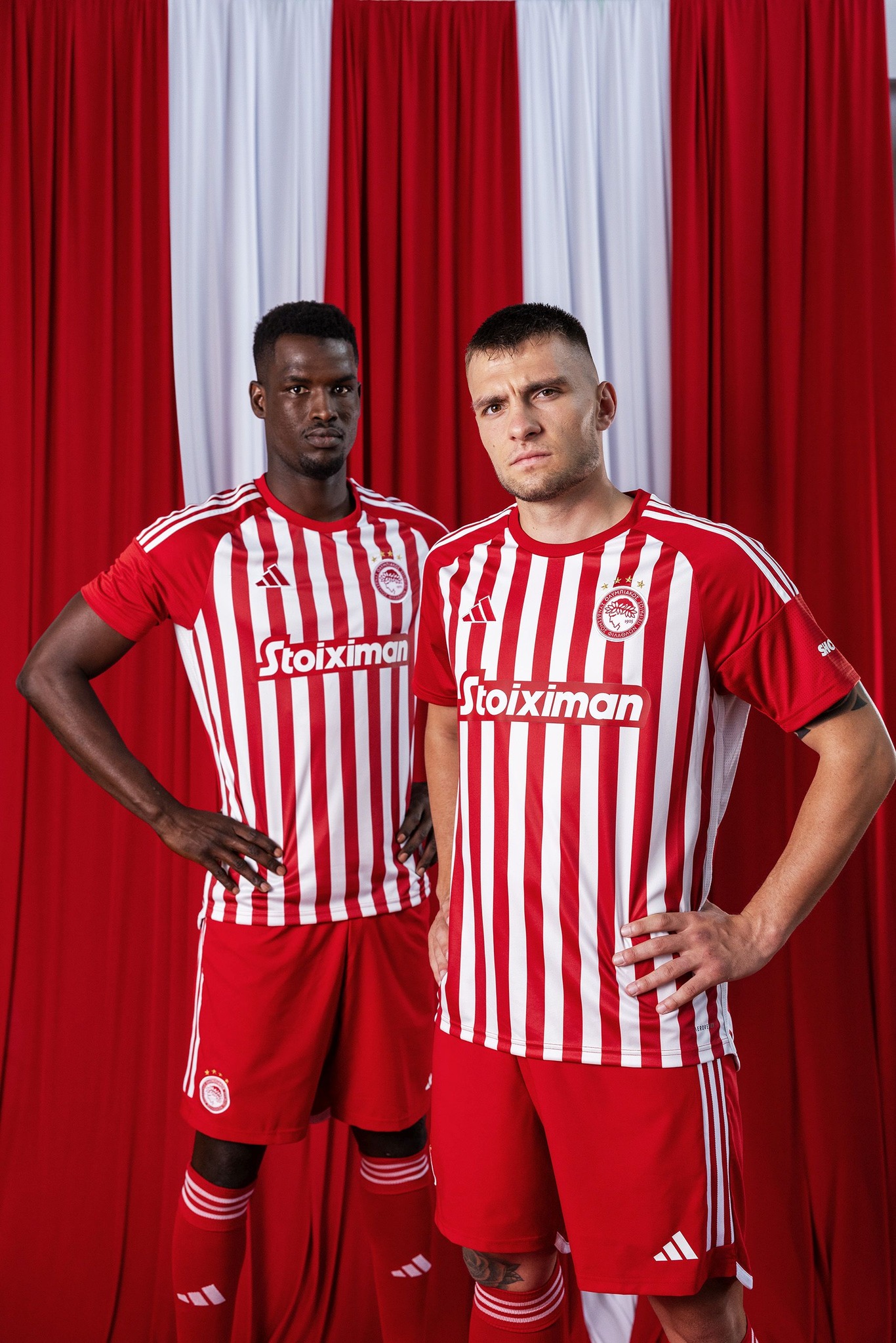 Olympiakos voetbalshirts 2023-2024