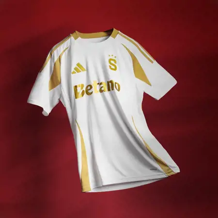 Dit zijn de Sparta Praag voetbalshirts 2024-2025