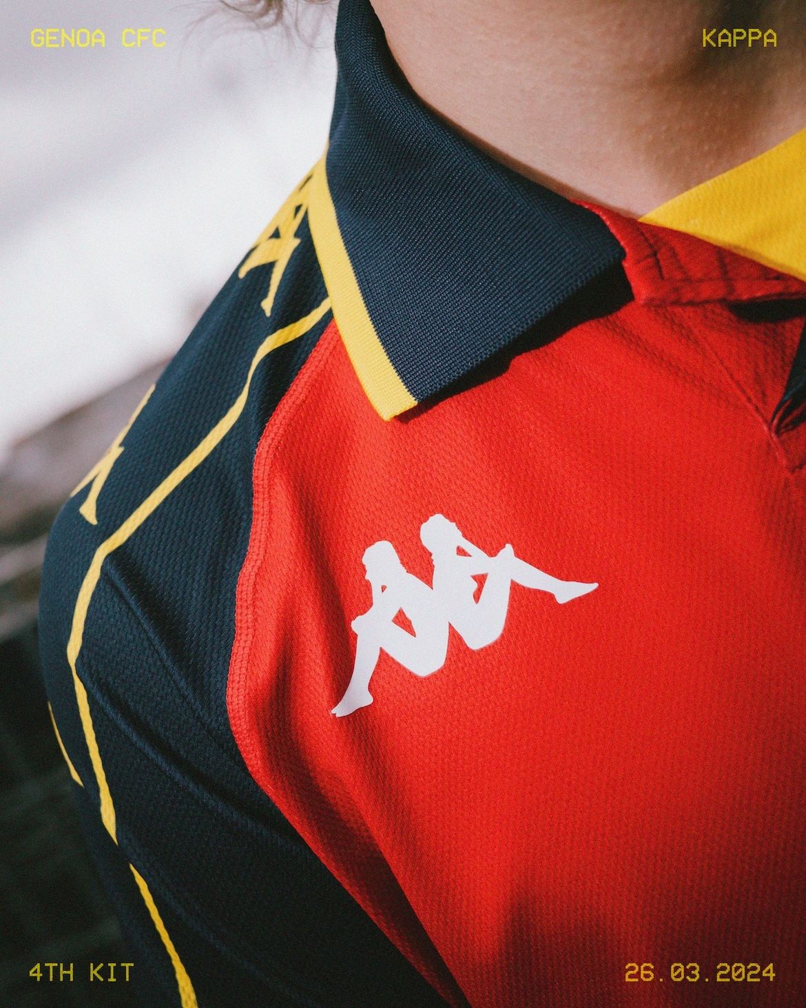 Genoa 4e voetbalshirt 2024 in stijl shirt 1999-2000