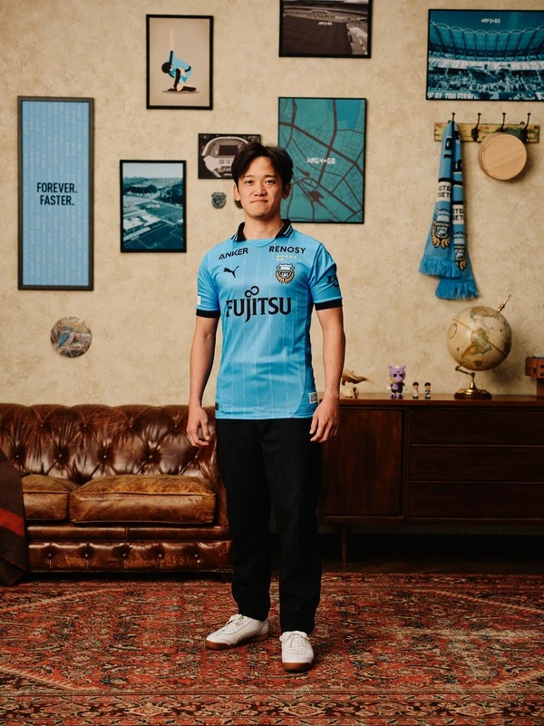 Dit zijn de Kawasaki Frontale voetbalshirts 2025