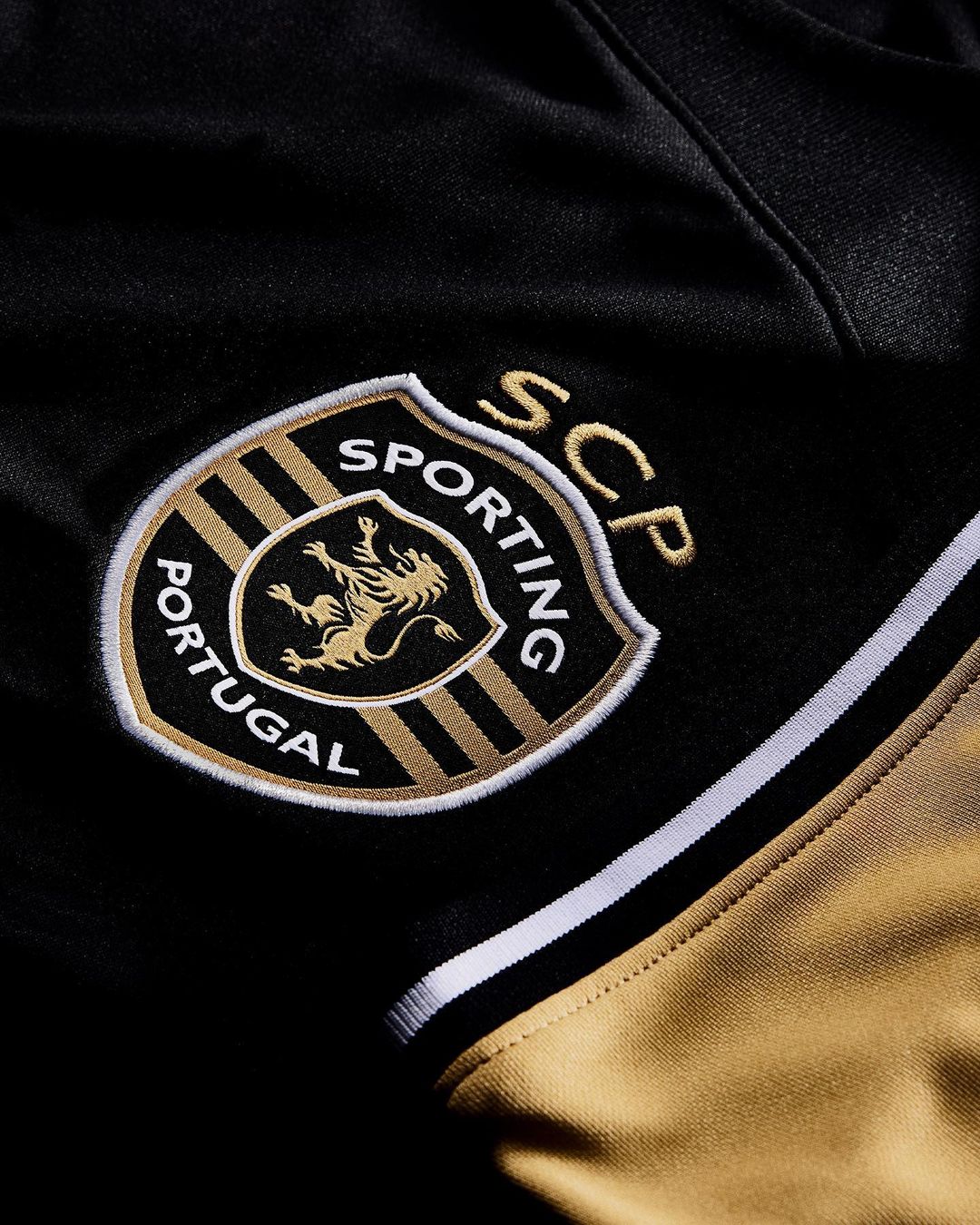 Sporting Lissabon voetbalshirts 2023-2024