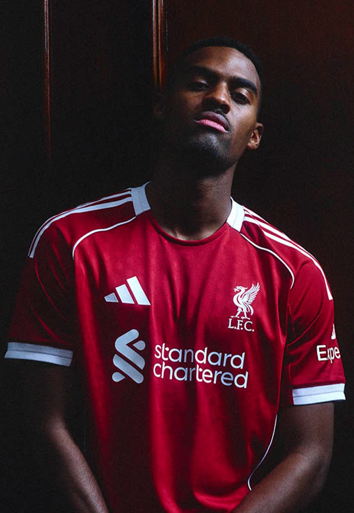Dit is het Liverpool FC thuisshirt 2025-2026 van adidas!