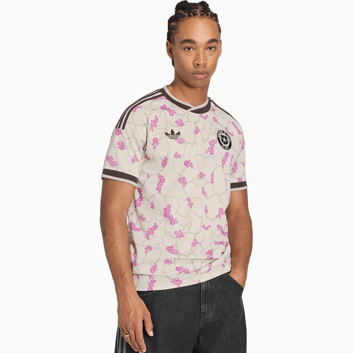 Chili thuisshirt 2026-2027 geïnspireerd door vogel! 