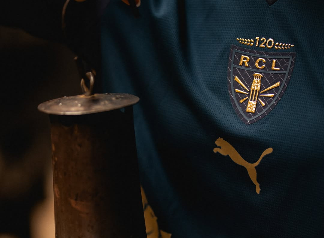 RC Lens en Puma lanceren speciaal Sainte Barbe shirt 2025-2026